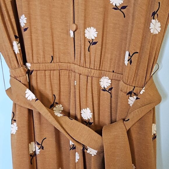 Matilda Jane, caramel colored romper with cream flowers. Size S. NWT. - Picture 4 of 6